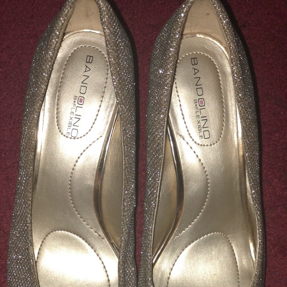 Bandolino Gold BEAUTIFUL & SPARKLY Comfortable holiday dress up heels - Picture 4 of 7